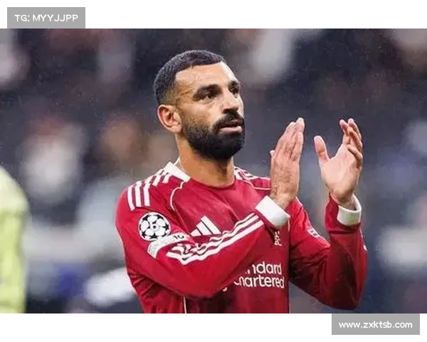 以萨拉赫在球队中主要踢什么位置及其在不同战术体系下的角色分析